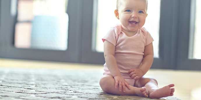 Jak usadit miminka do sedu - praktické tipy a rady Jak usadit miminka do sedu - praktické tipy a rady