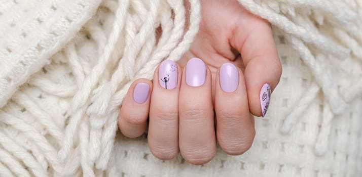Nápady na letní nehty: Inspirace a trendy