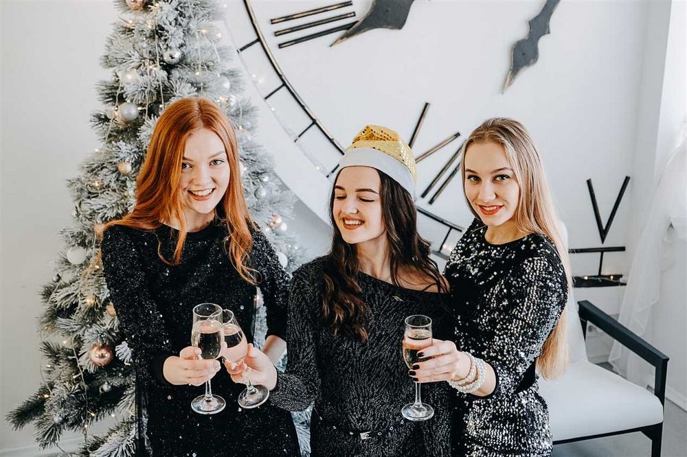 Oblečení na vánoční večírek - nejnovější trendy a tipy Oblečení na vánoční večírek - nejnovější trendy a tipy