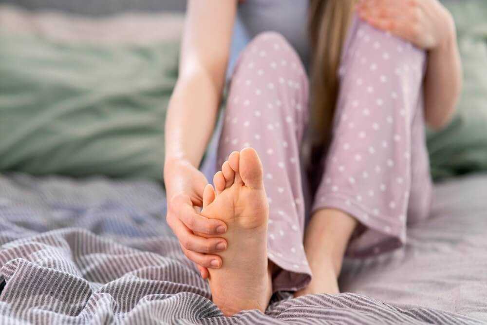 Příznaky neuropatie nohou - jak je poznat a jak se léčit Příznaky neuropatie nohou - jak je poznat a jak se léčit