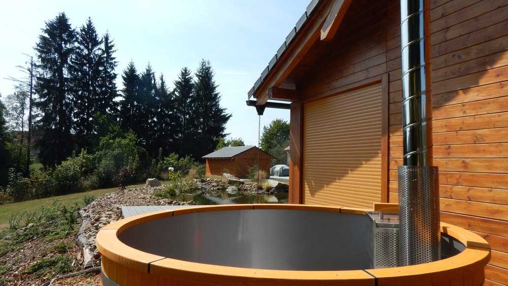 Plastový koupací sud - výhody, typy a jak vybrat ten správný Plastový koupací sud - výhody, typy a jak vybrat ten správný