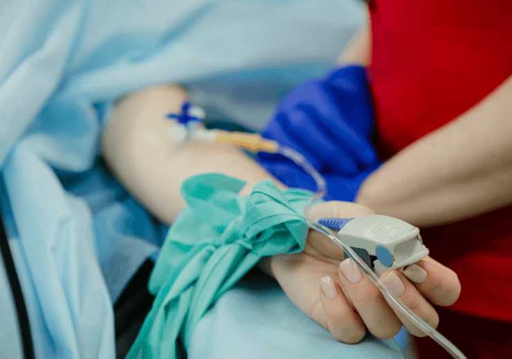 Crohnova choroba: Co to je a jaké jsou její příznaky a léčba